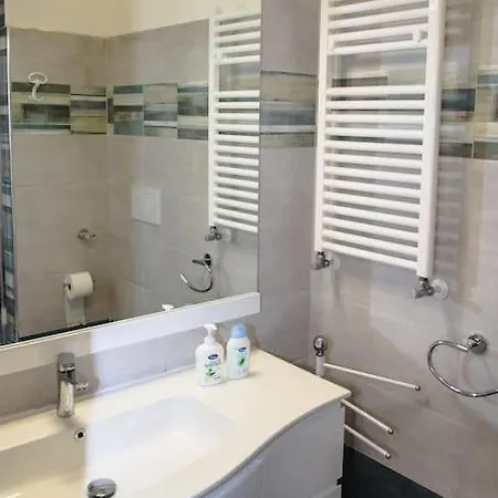 Domus Etruria Apartman *